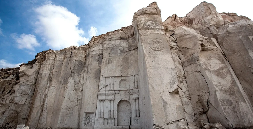 Master Carvers of Sillar